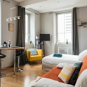 Dify - Les Muses De L'opera Apartment