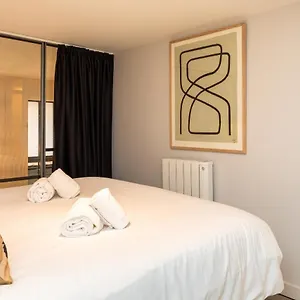Dify Luxury - Place Bellecour *