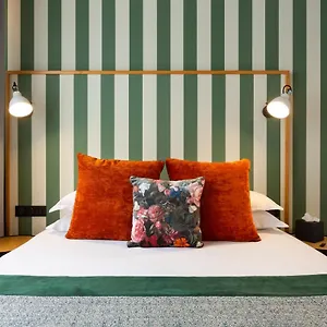 Edmond W Part-dieu Hotel Lione