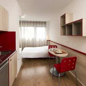 Phileas Aparthotel