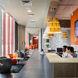 奥特里亚商务与休闲公寓式酒店 里昂