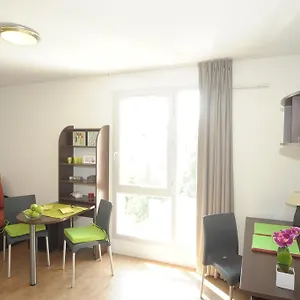 Appart hôtel Parc Harmonie 2*