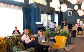Aparthotel Adagio Lyon Patio Confluence Exterior photo